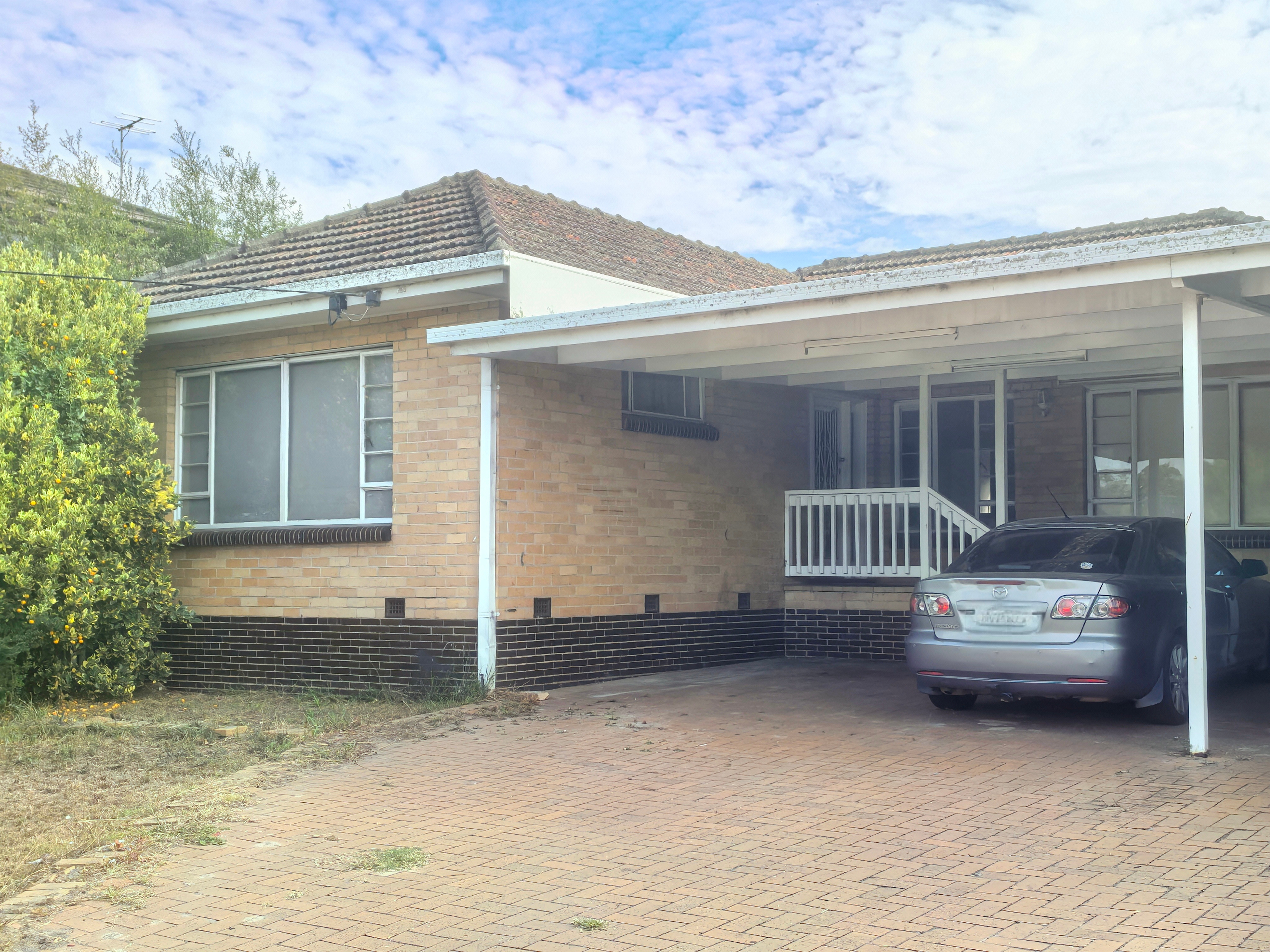 32 Winifred St, Oak Park - Thumbnail 2