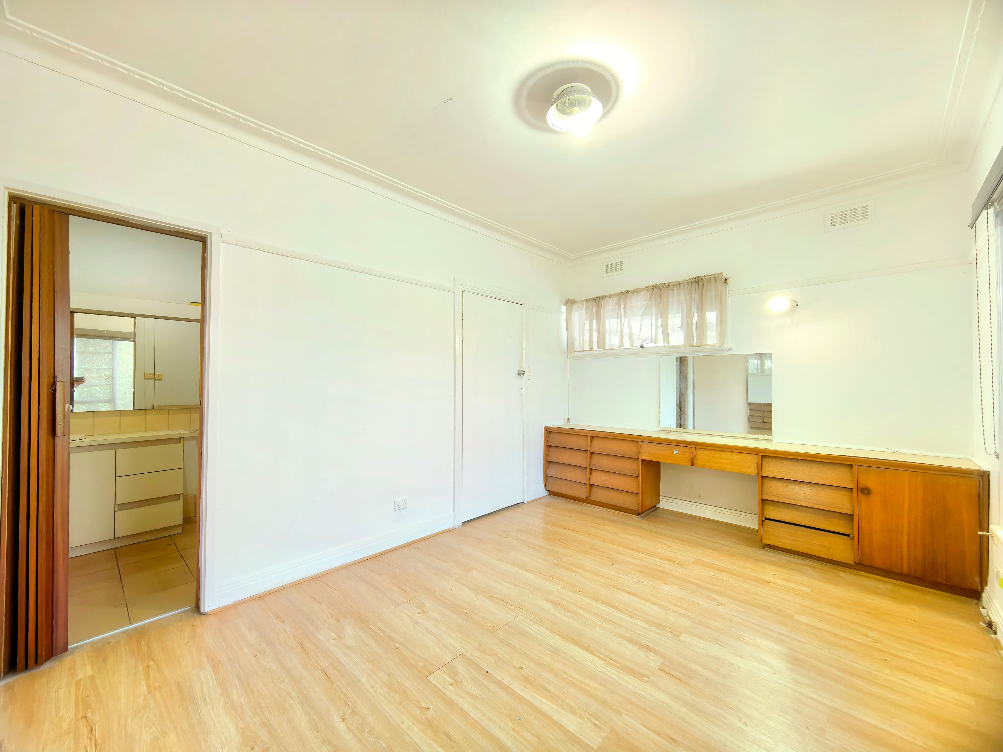 32 Winifred St, Oak Park - Thumbnail 4